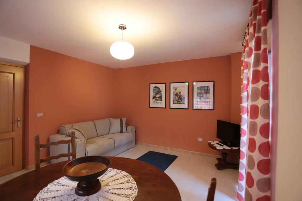 Beauregard Apartment Αόστα Εξωτερικό φωτογραφία